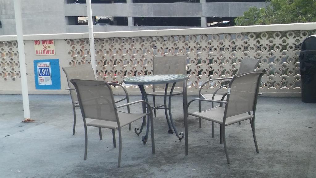 Hotel Corpus Christi Bayfront Экстерьер фото